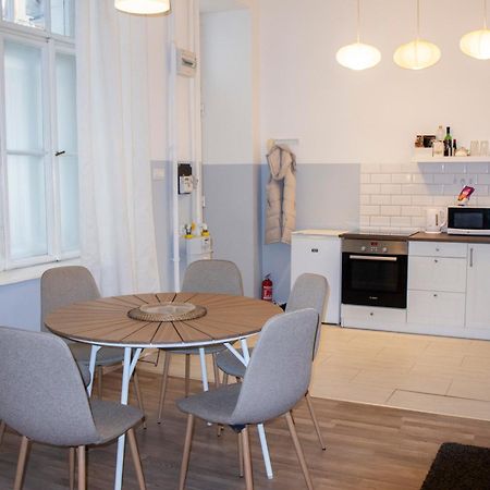 בודפשט Klau33 Apartment In Party District מראה חיצוני תמונה
