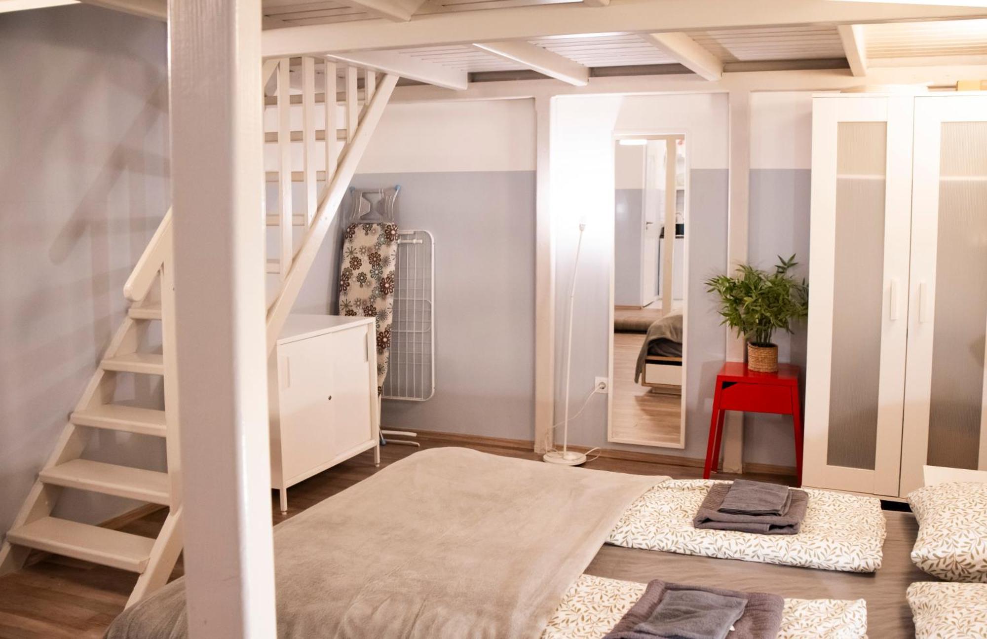 בודפשט Klau33 Apartment In Party District מראה חיצוני תמונה
