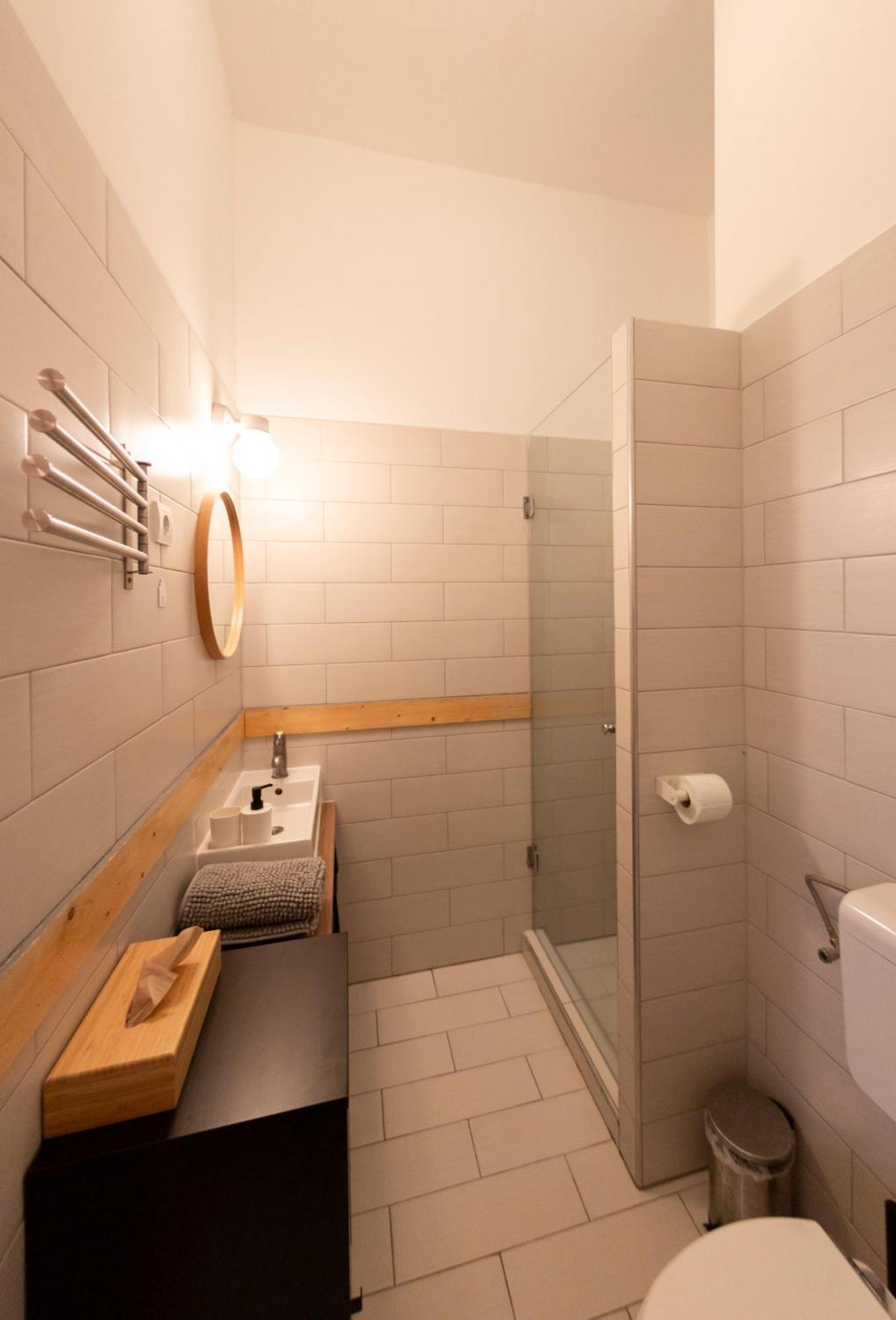 בודפשט Klau33 Apartment In Party District מראה חיצוני תמונה