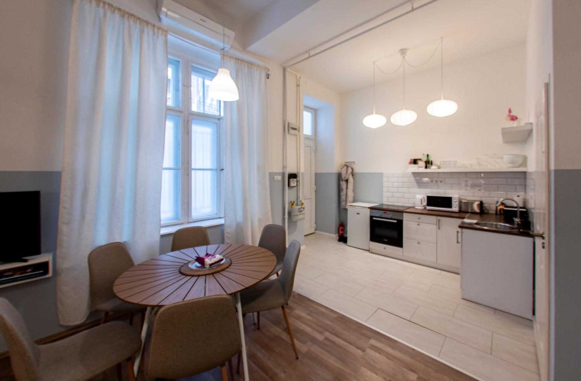 בודפשט Klau33 Apartment In Party District מראה חיצוני תמונה
